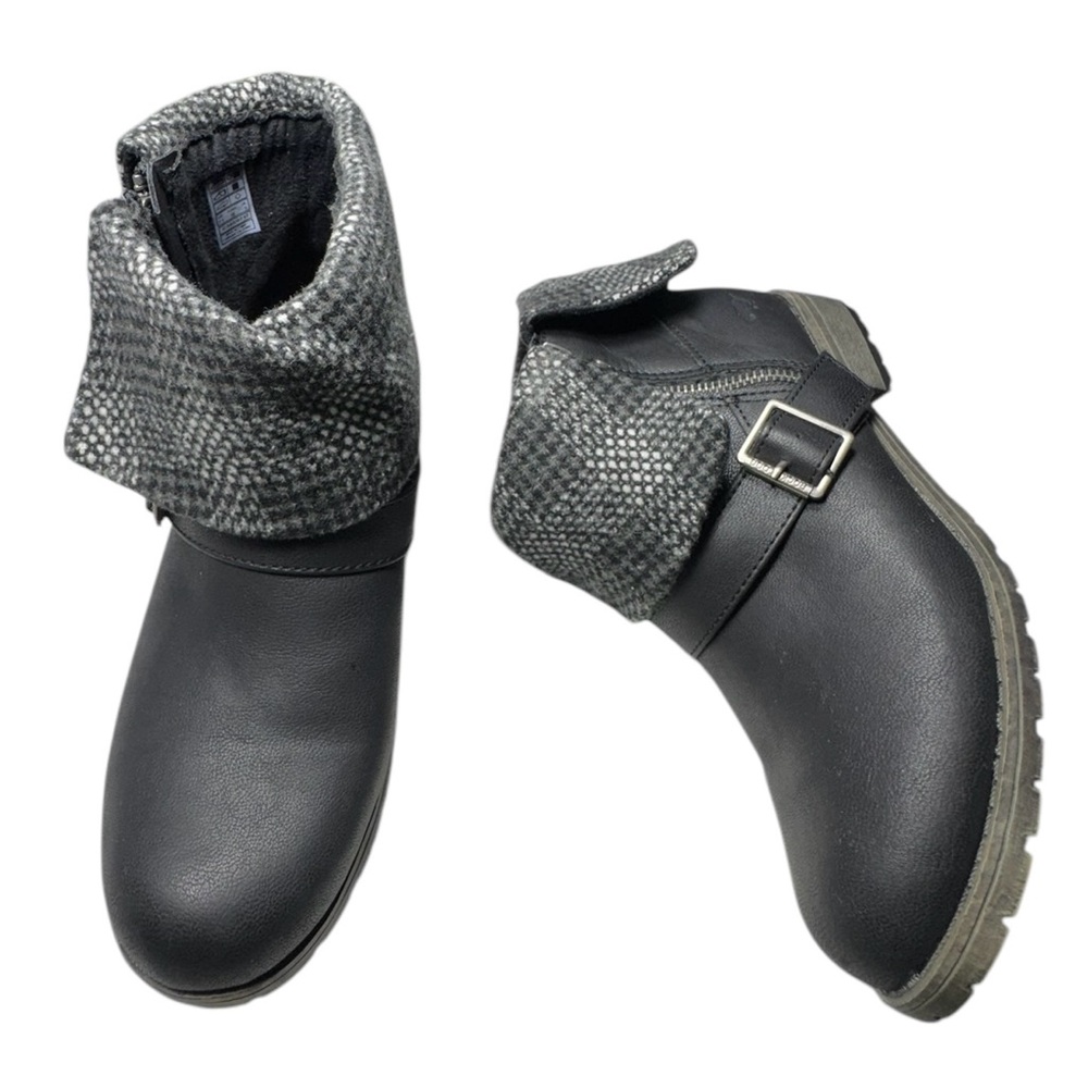 Rocket Dog Bentley Women’s Cuffed Black Faux Leather Bootie Size 7.5
